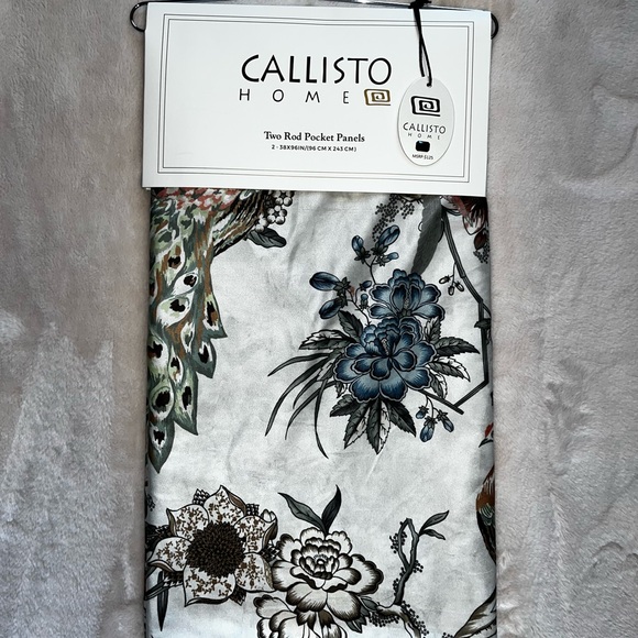 1-NWT CALLISTO HOME PEACOCK PRINT CURTAINS SET OF 2 PANELS SIZE 38”x 96” - Picture 6 of 16